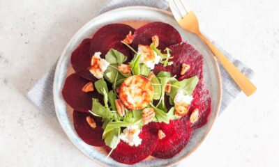 Bietencarpaccio met geitenkaas en pecannoten
